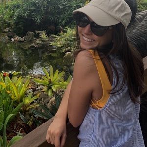 Meet your Posher, Haley